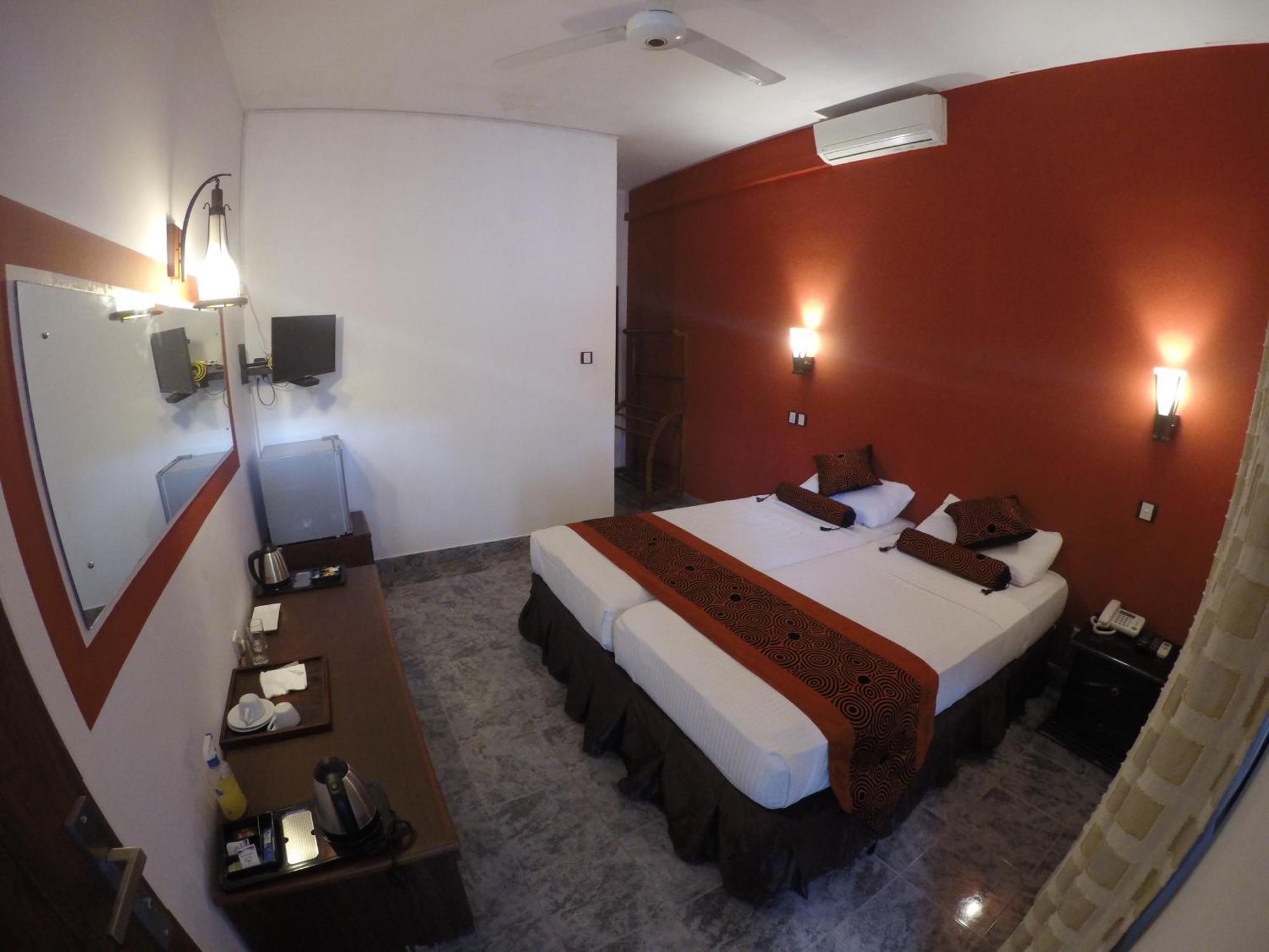 Hotel Sunray Kandy Exterior photo