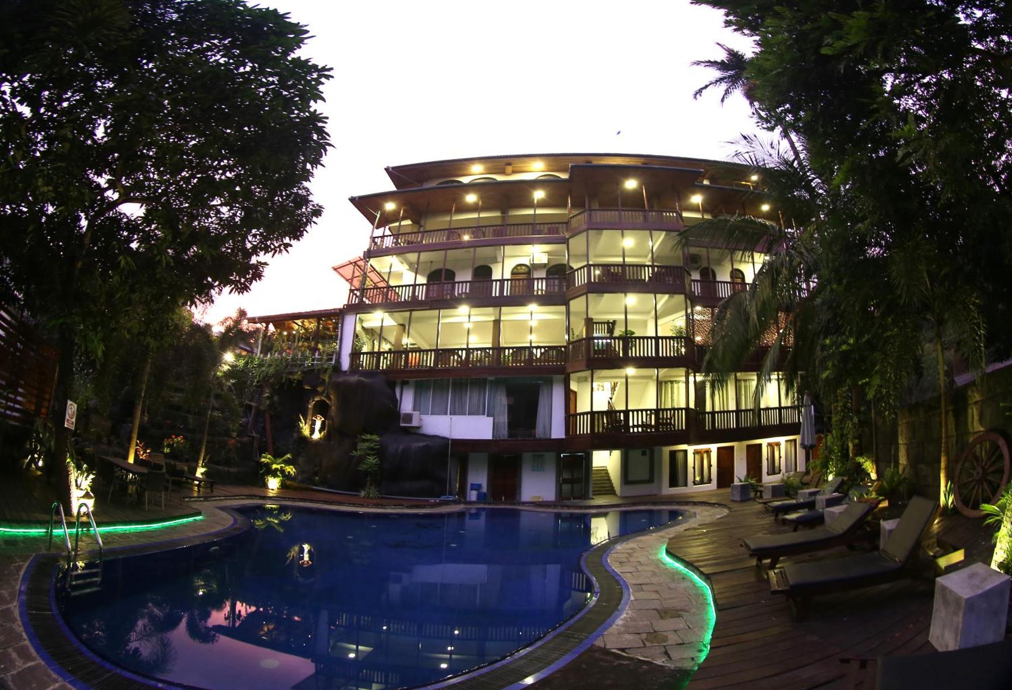 Hotel Sunray Kandy Exterior photo